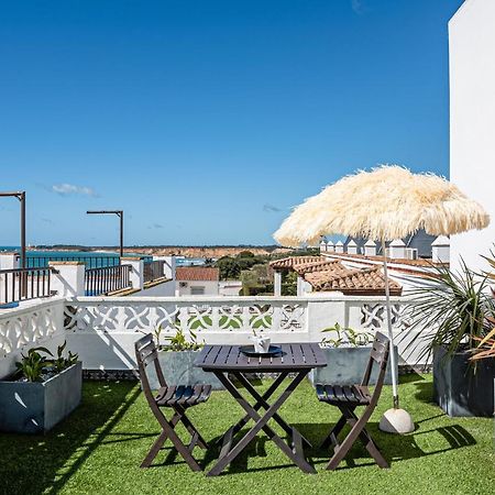 Apartamentos Turisticos La Boutique Del Mar Conil De La Frontera Exterior photo