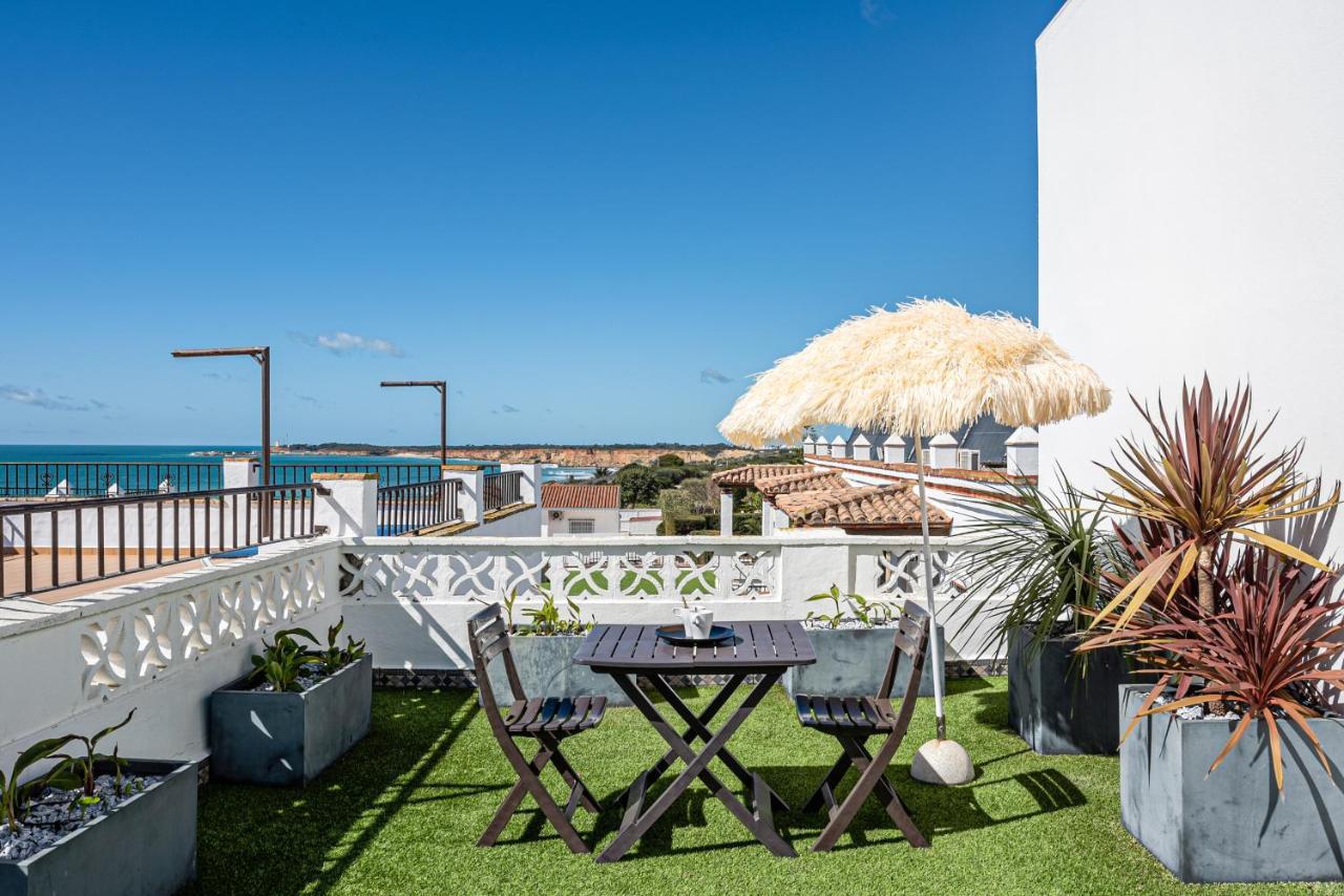 Apartamentos Turisticos La Boutique Del Mar Conil De La Frontera Exterior photo